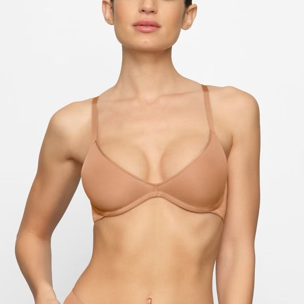 Skims Weightless Scoop Bra - Ochre